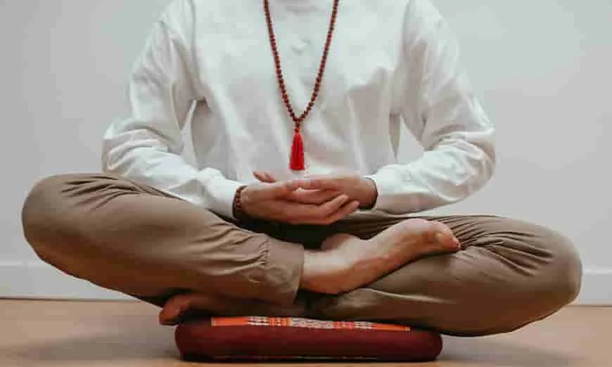La importancia de la meditación y el mindfulness en la vida moderna.